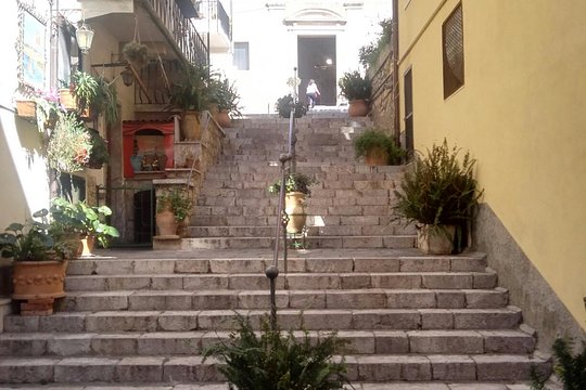 Tour image 9